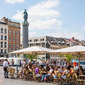 Appartement Large 130 M² 4-bedroom, Lille